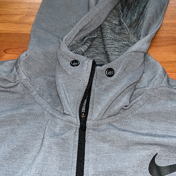 Nike men’s gray zip up hooded jacket Size XL - Picture 5 of 8